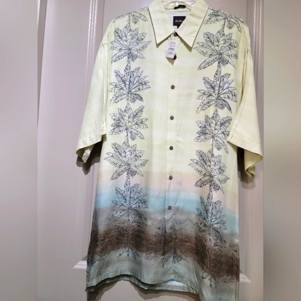 NWT Neiman Marcus Bahamas Topical Palm Tree Shirt